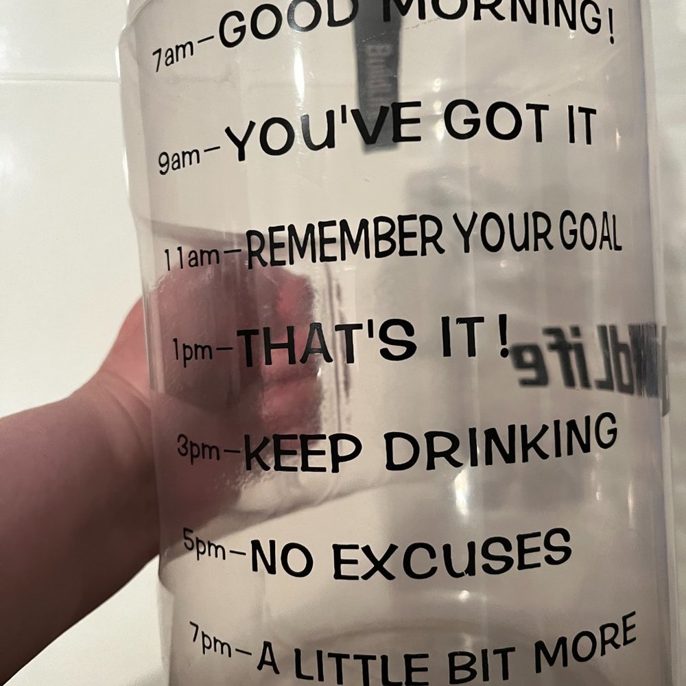 One Gallon Water Bottle -Track Daily Intake -Motivational Messages‎ (h/x)